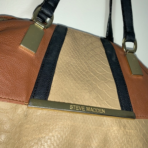 Steve Madden Handbag/Purse - Picture 2 of 4